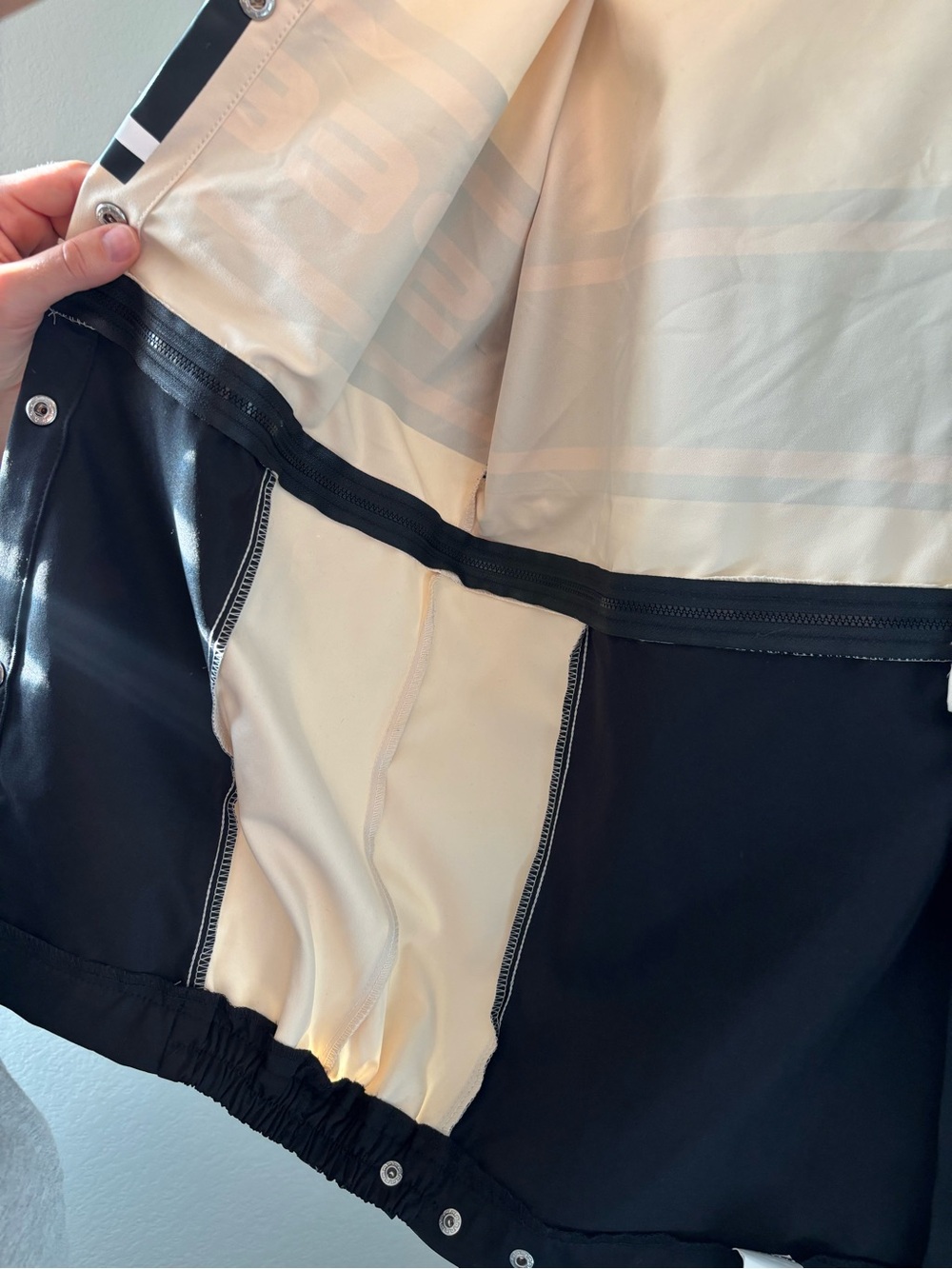 Speedway Black & Cream Racing Jacket - Picture 3 of 4